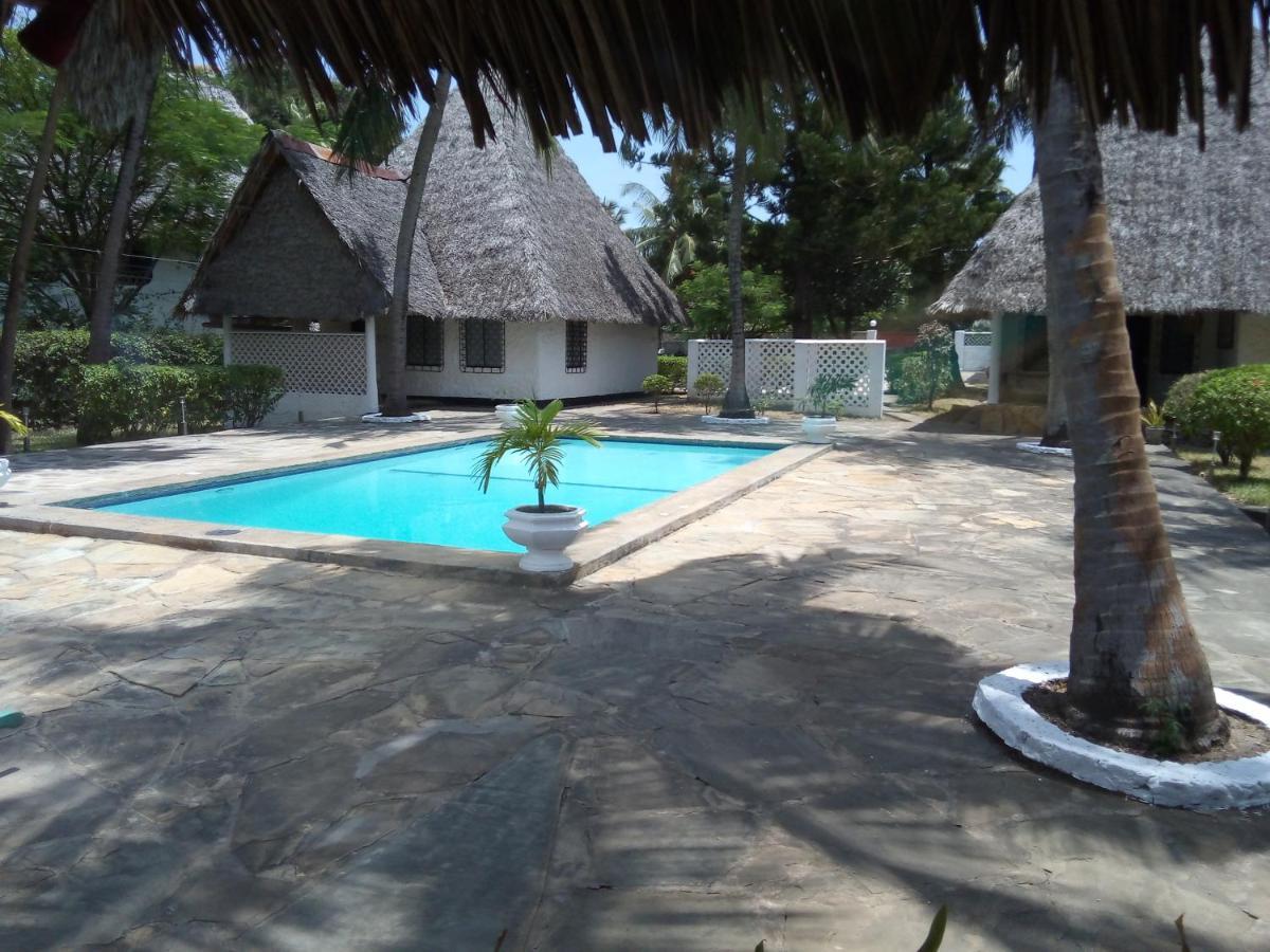 Glory Ocean Villas - Diani Диани-Бич Экстерьер фото