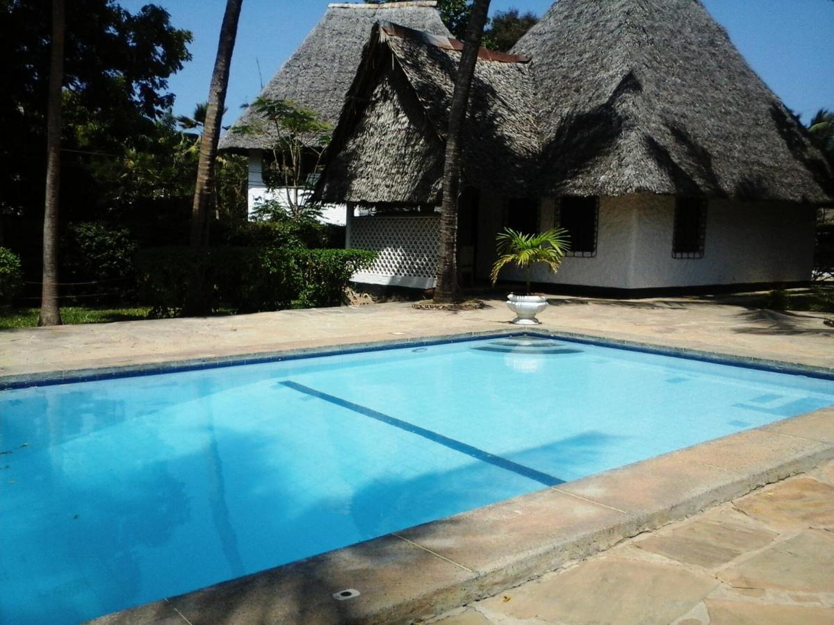 Glory Ocean Villas - Diani Диани-Бич Экстерьер фото