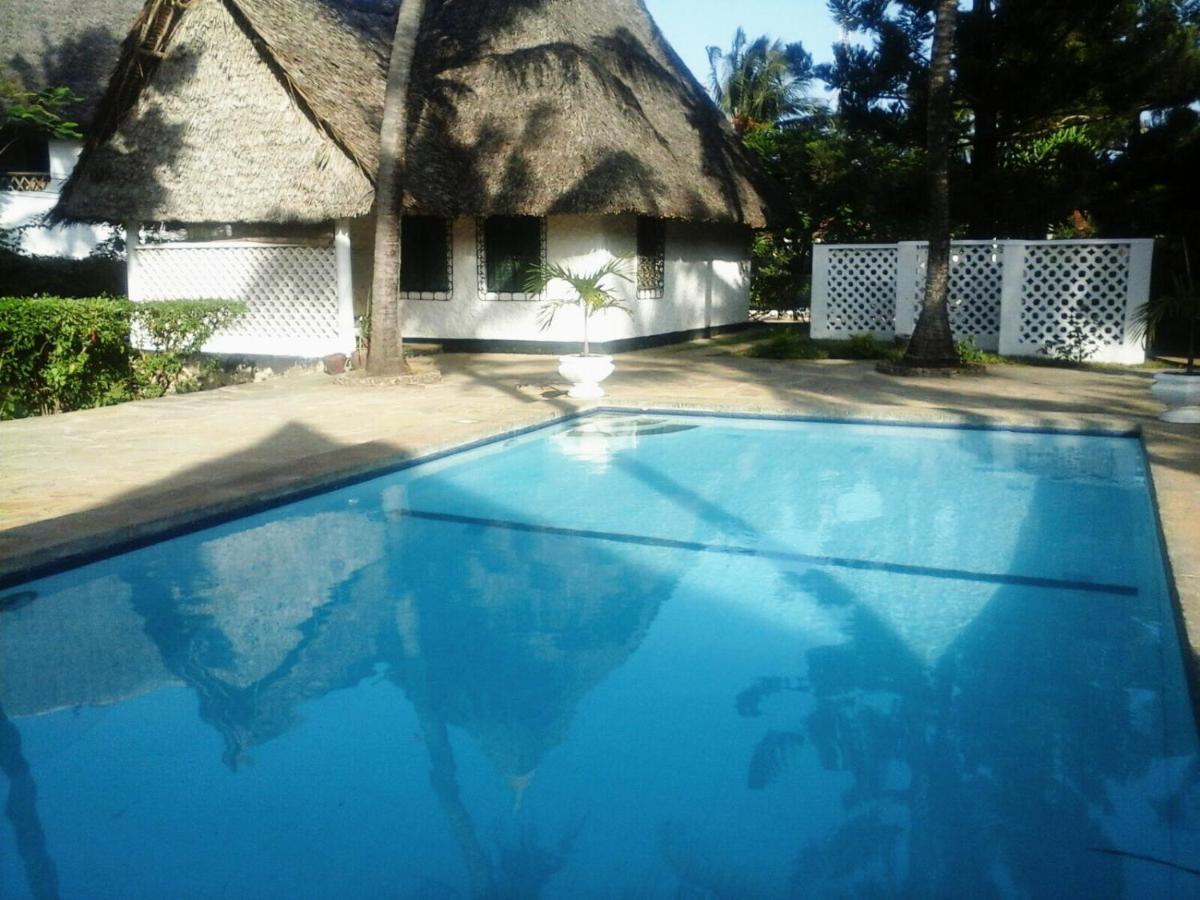 Glory Ocean Villas - Diani Диани-Бич Экстерьер фото