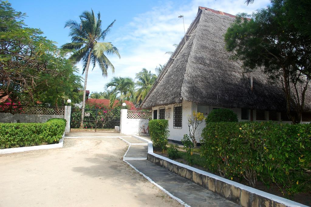 Glory Ocean Villas - Diani Диани-Бич Экстерьер фото